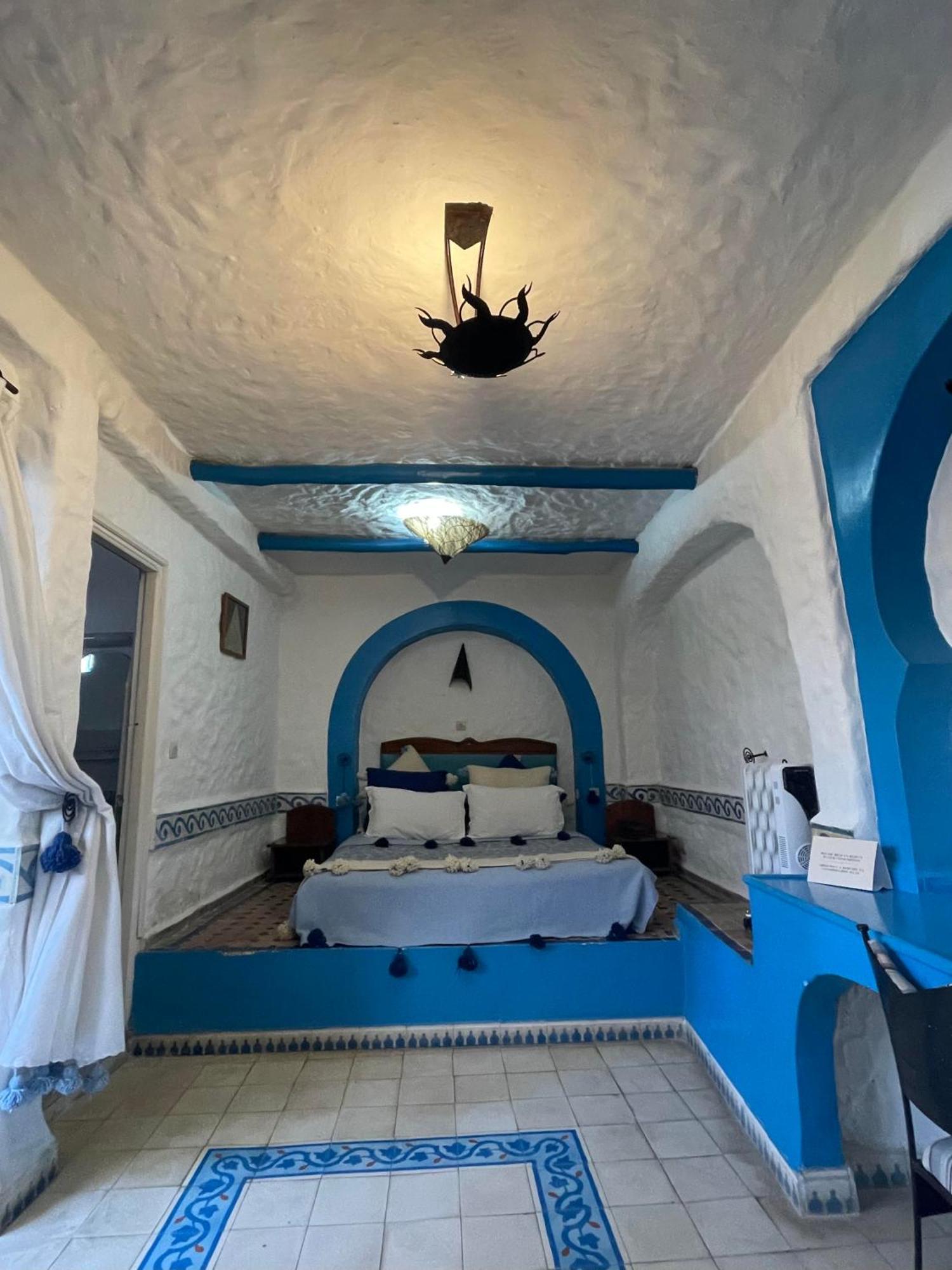Riad Al Madina Эс-Сувейра Экстерьер фото