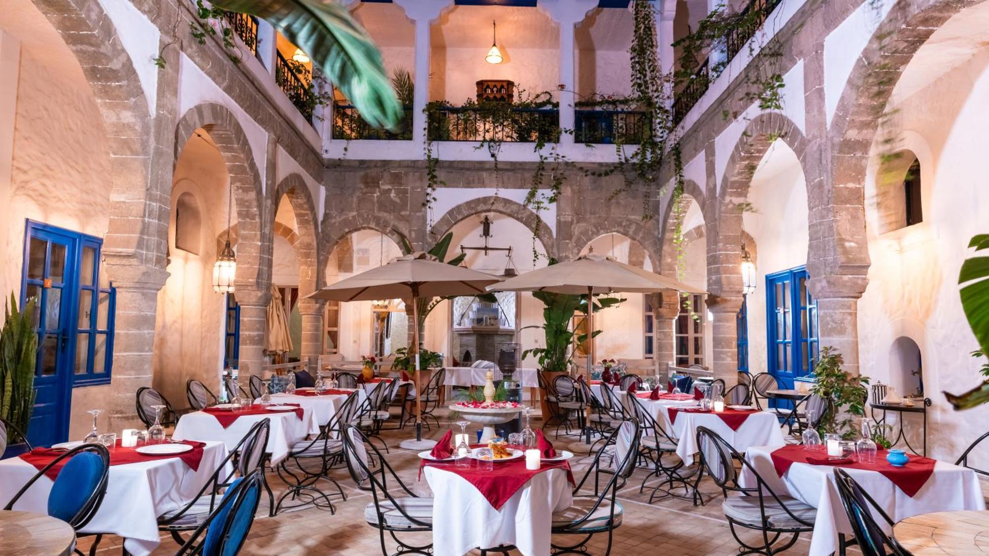 Riad Al Madina Эс-Сувейра Экстерьер фото