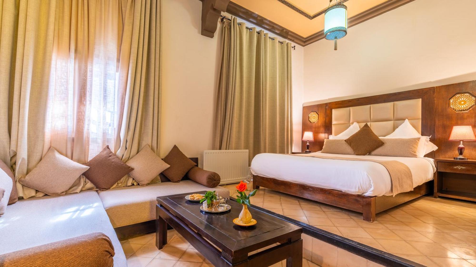 Riad Al Madina Эс-Сувейра Экстерьер фото